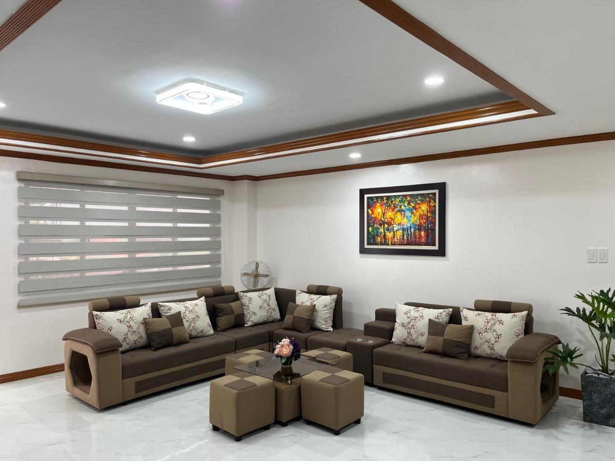 The Legacy Hotel Tayabas Ngoại thất bức ảnh